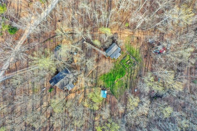 1250 Sutton Road, Talking Rock, GA 30175