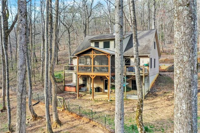 1250 Sutton Road, Talking Rock, GA 30175