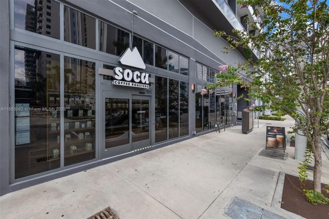 239 SW 9th St 2303, Miami, FL 33130