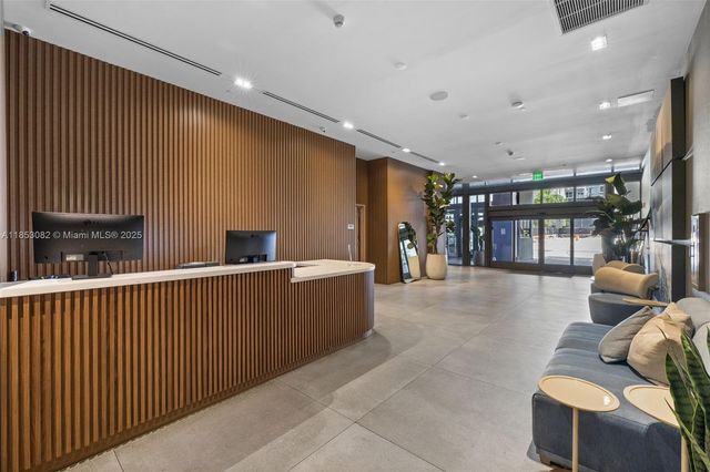 239 SW 9th St 2303, Miami, FL 33130