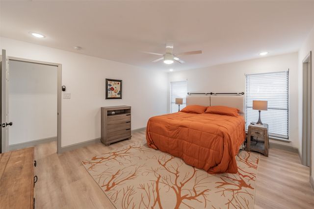 6514 Aires Drive, Arlington, TX 76001