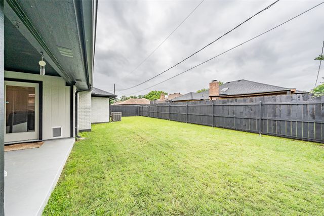6514 Aires Drive, Arlington, TX 76001