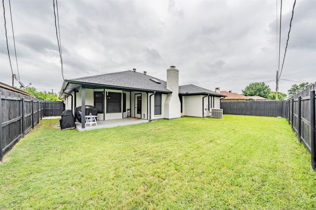 6514 Aires Drive, Arlington, TX 76001