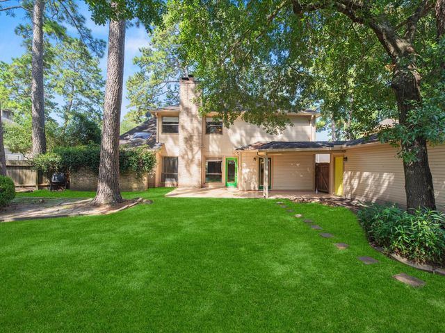 18310 Lake Oaks Drive, Spring, TX 77388