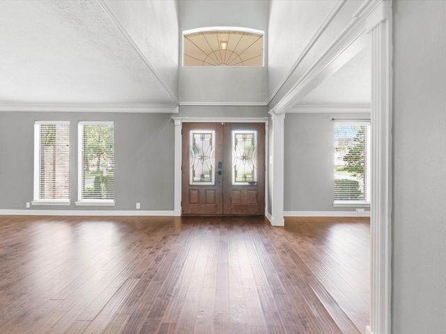 18310 Lake Oaks Drive, Spring, TX 77388
