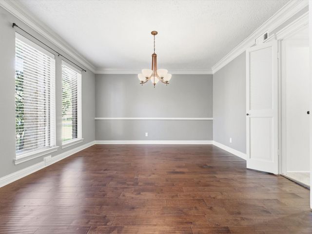 18310 Lake Oaks Drive, Spring, TX 77388