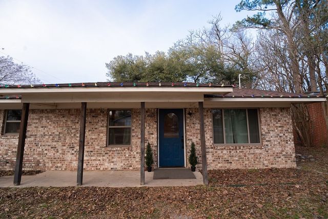 509 W South Street, Lindale, TX 75771