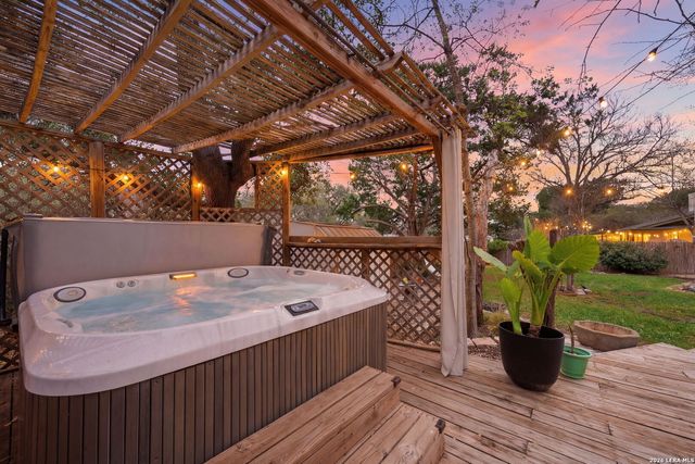 2623 Turkey Oak, San Antonio, TX 78232