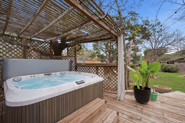 2623 Turkey Oak, San Antonio, TX 78232