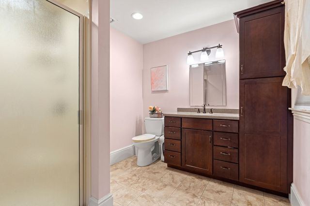 55 Crescent St, Bridgewater, MA 02324