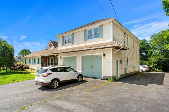 55 Crescent St, Bridgewater, MA 02324