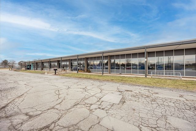 1333 S Schoolhouse Road, New Lenox, IL 60451