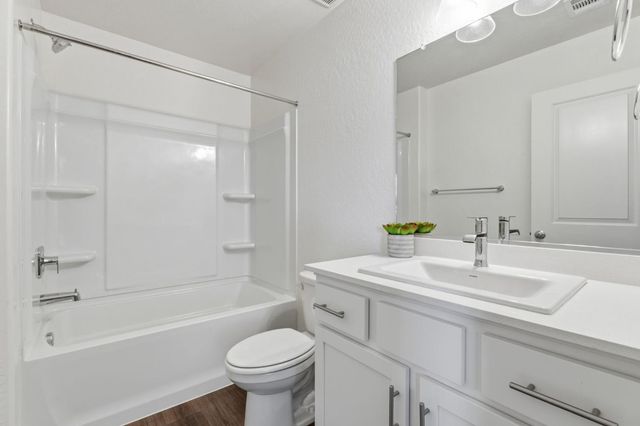 1541 Seneca Drive, Madera, CA 93637