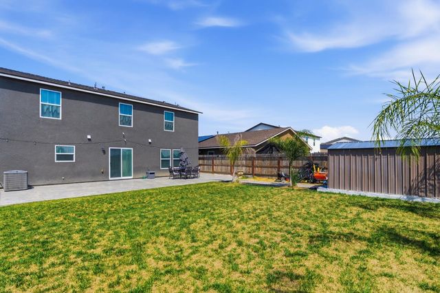 1541 Seneca Drive, Madera, CA 93637