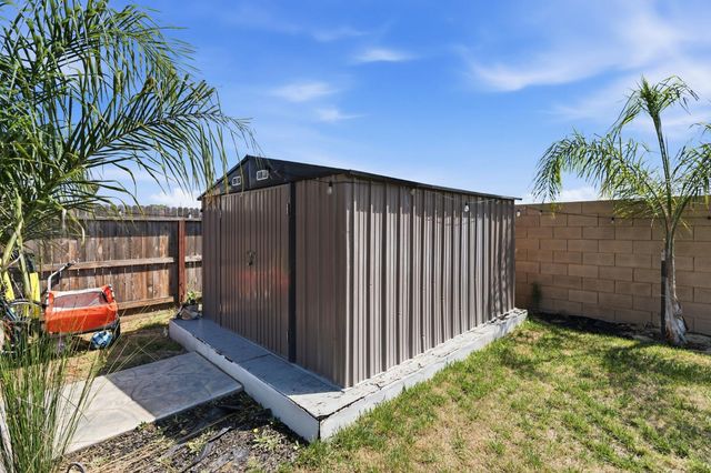 1541 Seneca Drive, Madera, CA 93637