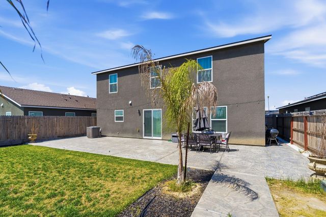 1541 Seneca Drive, Madera, CA 93637