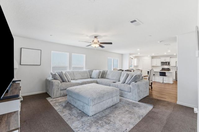 1541 Seneca Drive, Madera, CA 93637