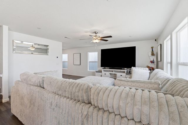 1541 Seneca Drive, Madera, CA 93637
