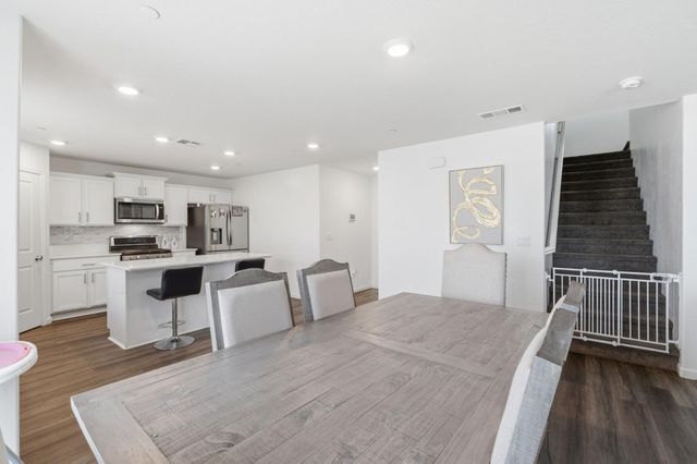 1541 Seneca Drive, Madera, CA 93637