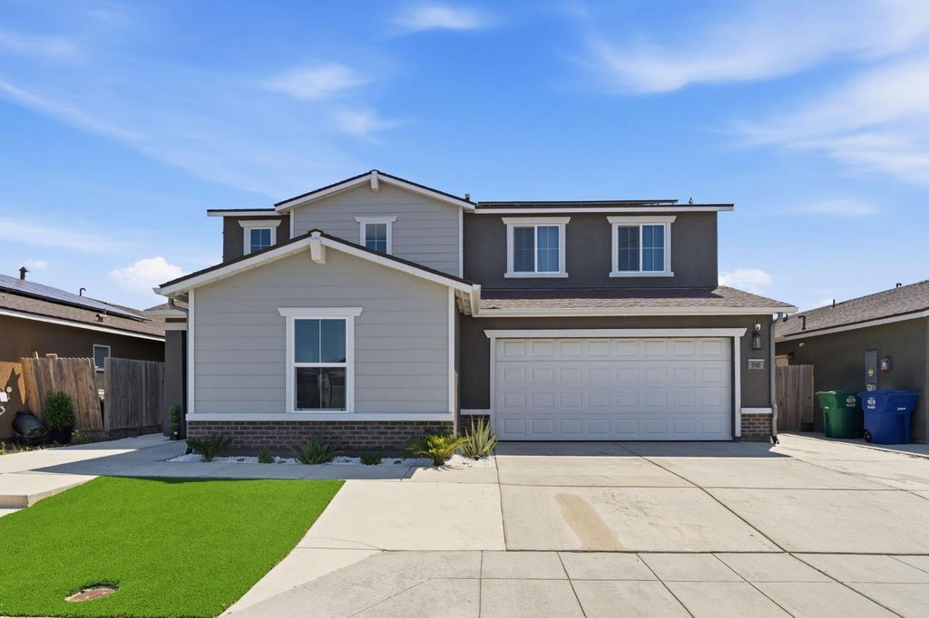 1541 Seneca Drive, Madera, CA 93637