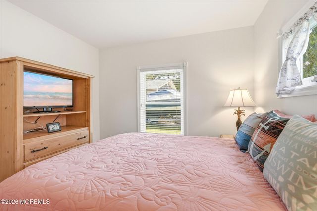 423 W Cala Breeze Way, Little Egg Harbor, NJ 08087
