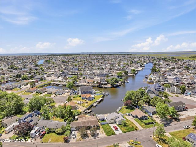 423 W Cala Breeze Way, Little Egg Harbor, NJ 08087