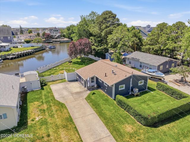 423 W Cala Breeze Way, Little Egg Harbor, NJ 08087