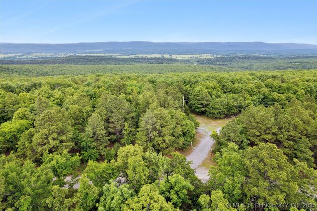 3720 SE 123rd, Wilburton, OK 74578