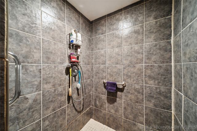 3720 SE 123rd, Wilburton, OK 74578