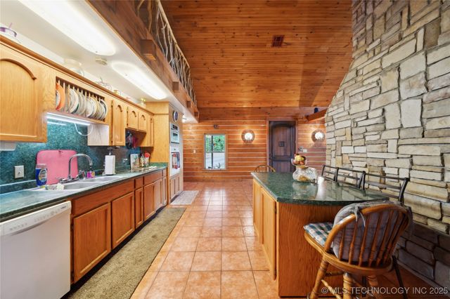 3720 SE 123rd, Wilburton, OK 74578