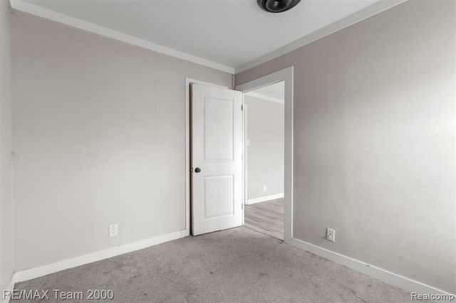 18943 Lathers Street, Livonia, MI 48152