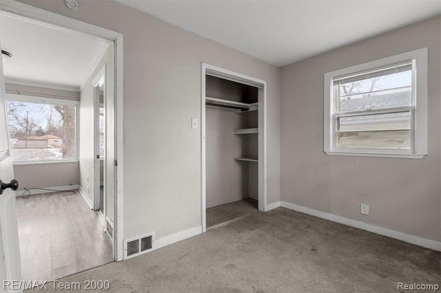 18943 Lathers Street, Livonia, MI 48152