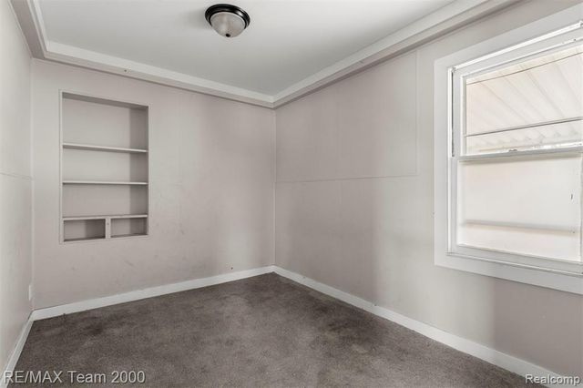 18943 Lathers Street, Livonia, MI 48152