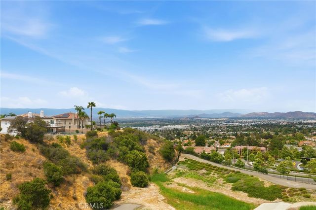 2521 Chad Zeller Lane, Corona, CA 92882