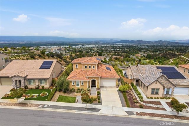 2521 Chad Zeller Lane, Corona, CA 92882