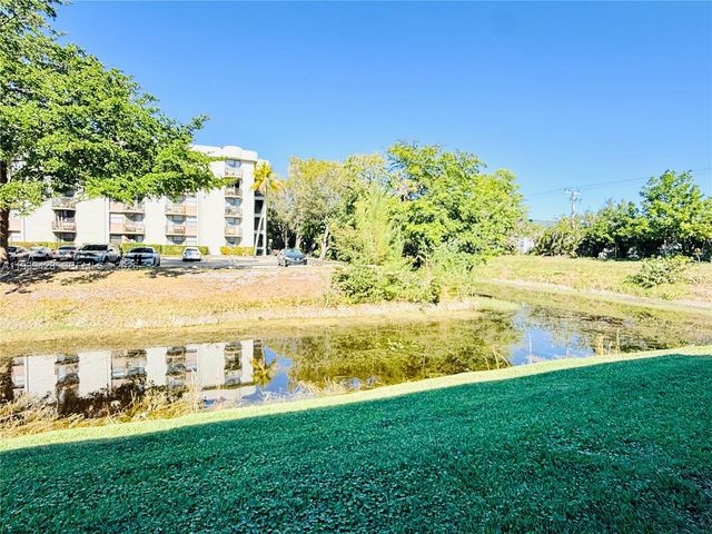 2651 Riverside Dr 3, Coral Springs, FL 33065