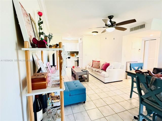 2651 Riverside Dr 3, Coral Springs, FL 33065