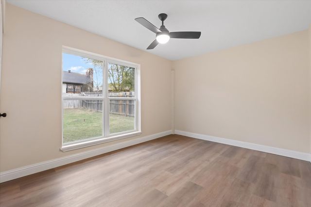 3916 Waterford Way, Denton, TX 76210