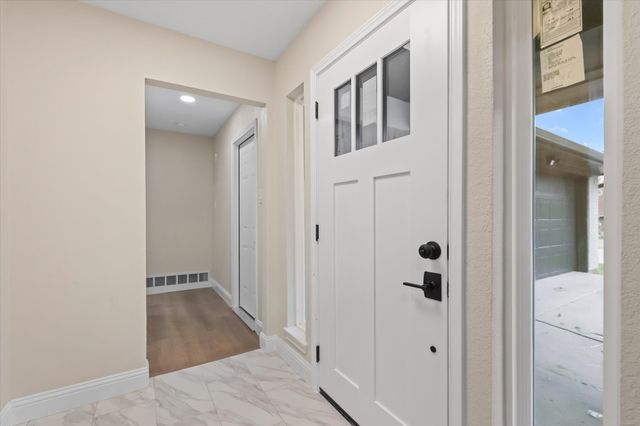 3916 Waterford Way, Denton, TX 76210