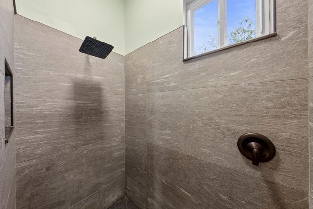 8102 Flashpan CV, Austin, TX 78729