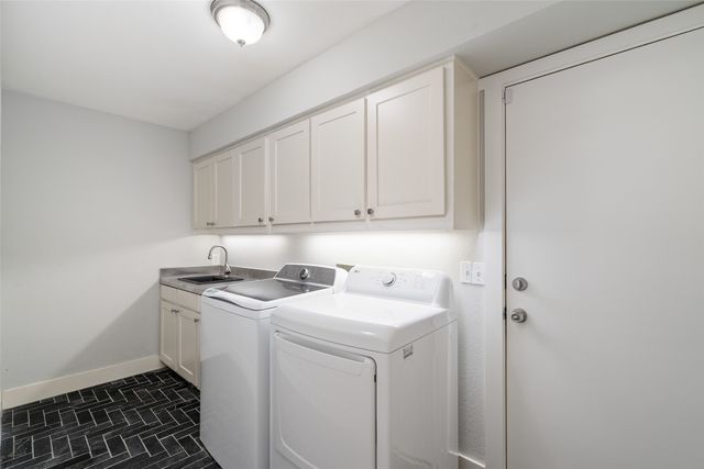 6334 Oakleaf Road, Dallas, TX 75248