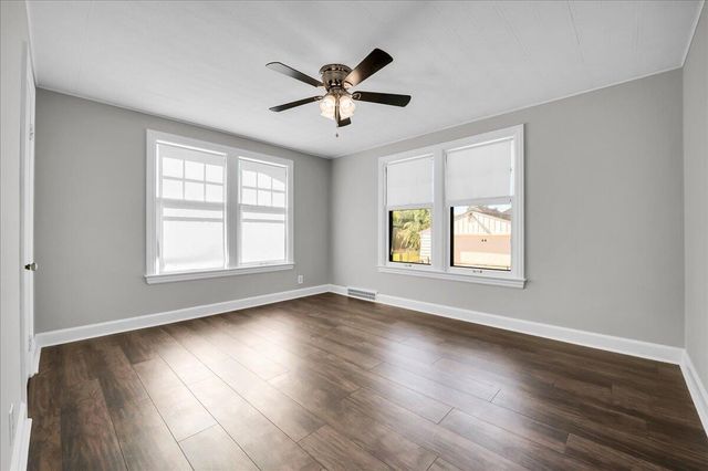 45 W Woodward Avenue, Ecorse, MI 48229
