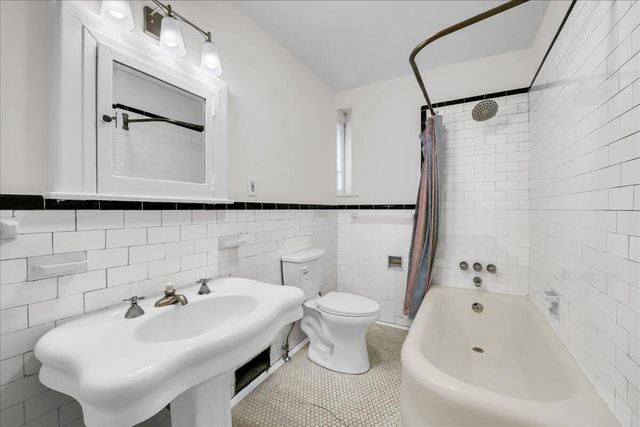 45 W Woodward Avenue, Ecorse, MI 48229