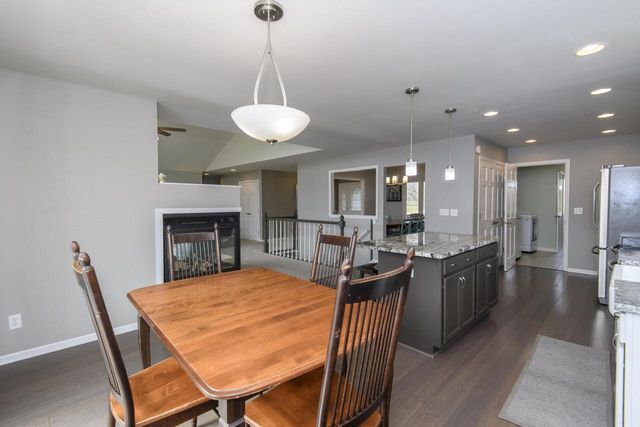 W231N7020 Homestead COURT, Sussex, WI 53089