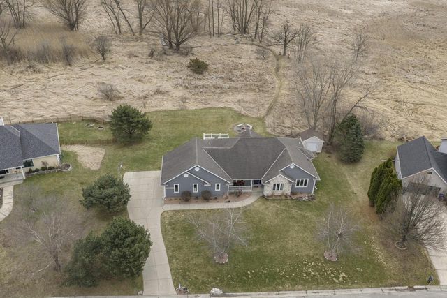 W231N7020 Homestead COURT, Sussex, WI 53089