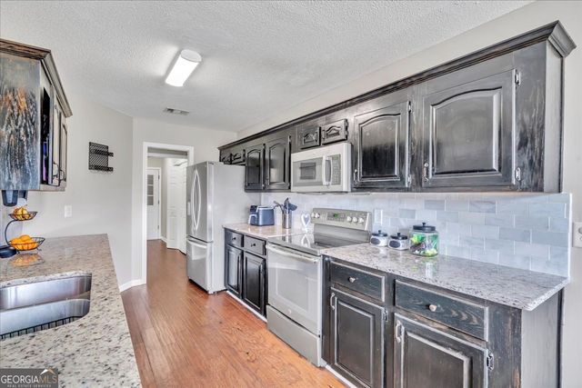 115 Oldfield Court, Centerville, GA 31028