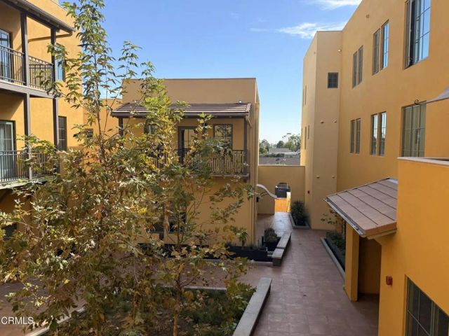 1878 E Walnut Street 201, Pasadena, CA 91107