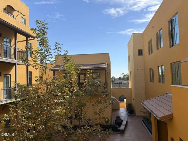 1878 E Walnut Street 201, Pasadena, CA 91107