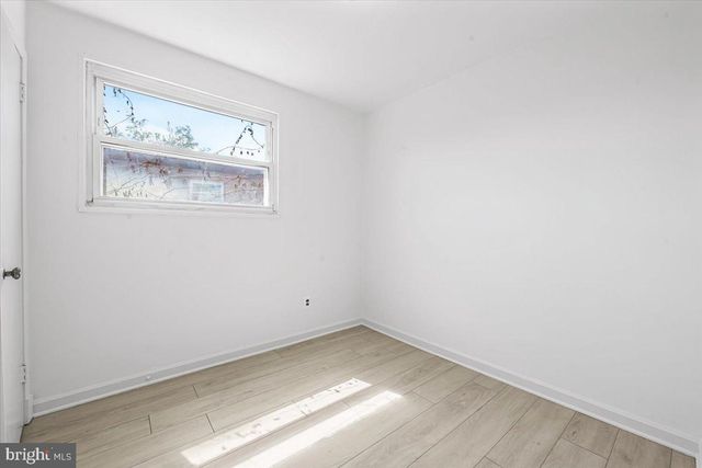 1814 LONGFORD DR, Hyattsville, MD 20782