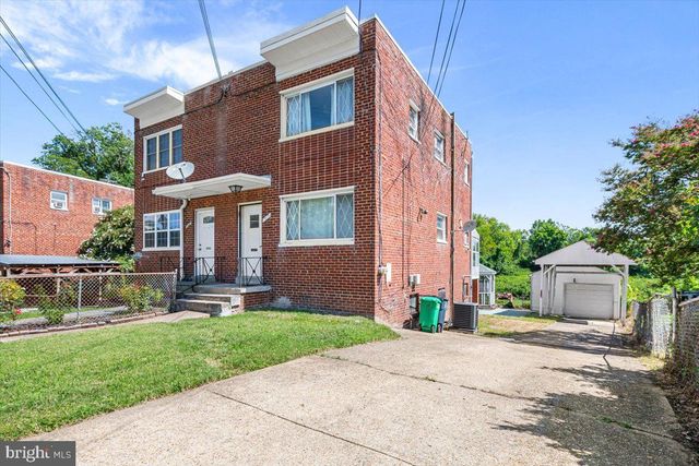 1814 LONGFORD DR, Hyattsville, MD 20782